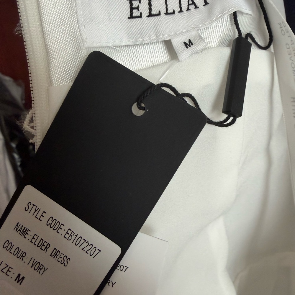Revolve Elliatt White Floral Appliqué Square-Neck Mini Dress - Picture 4 of 5